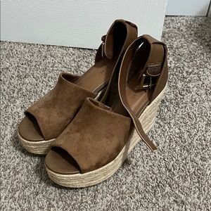 Indigo Rd. Brown and Tan Ankle Strap Peep Toe High Wedge Heels Size 8